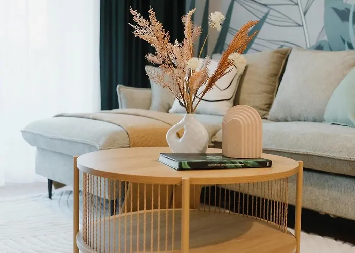 Exigent Plaza Chill Spot *