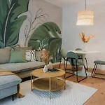 Exigent Plaza Chill Spot 부쿠레슈티