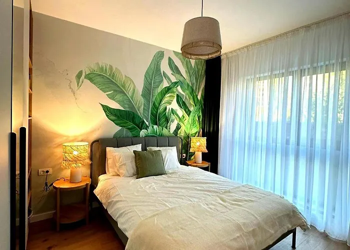 Exigent Plaza Chill Spot * ブカレスト